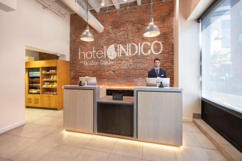 Hotel Indigo Boston Garden, an IHG Hotel Image