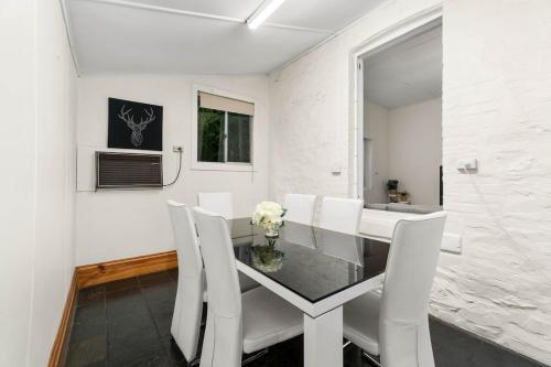 Gallery image of Cozy Cottage Retreat 3BR Holiday Home in Norwood in Norwood