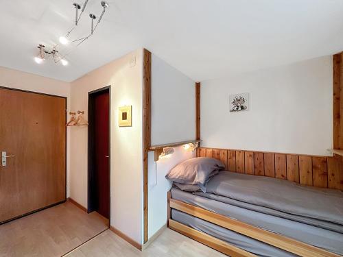 Postel nebo postele na pokoji v ubytování Haus Cresta - Zermatt Paradise- Swiss Alps