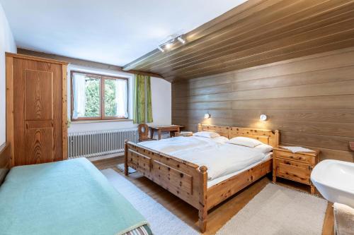 Apartment Anton Huter