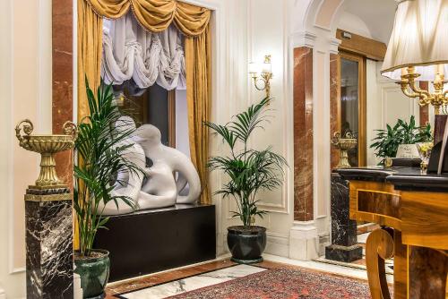 Fotografie z fotogalerie ubytování Albergo del Senato v Římě