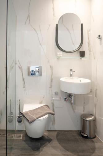 Ένα μπάνιο στο Hotel Papanikolaou