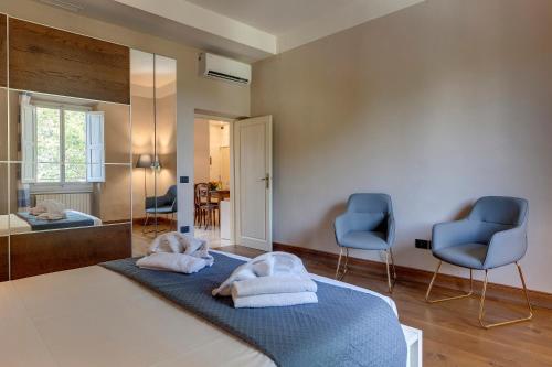 Ridolfi Apartment by Mamo Florence