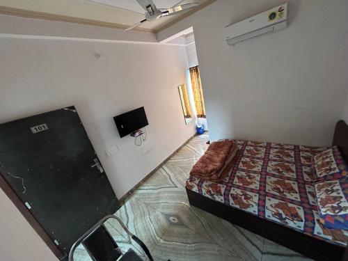 Gallery image of Chirmi Hotel N Restaurant in Jaipur