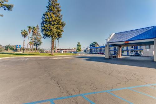 Motel 6-Visalia, CA – Photos 3