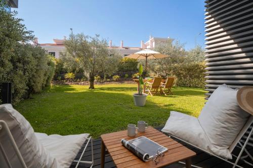 Savoy Residence Casa Branca III by an island apart