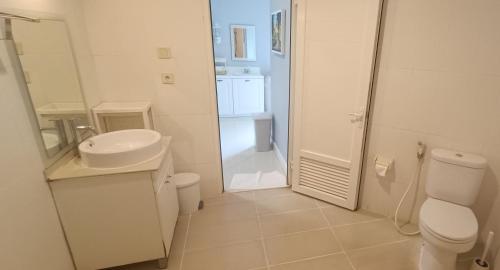 Koupelna v ubytování RDM Villas