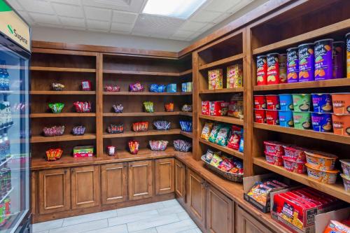 a room with shelves of food in a store at Comfort Inn & Suites Jerome - Twin Falls in Jerome