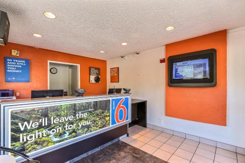 Motel 6-Pleasanton, CA