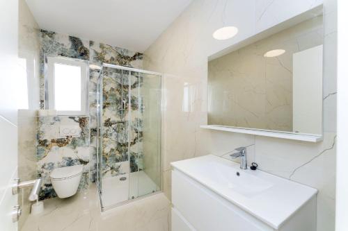 Sea View Apartments Ryta