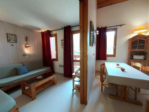 Photo de la galerie de l'établissement Duplex spacieux avec mezzanine - Pieds des pistes - Animaux acceptés - FR-1-356-365, à Valmorel