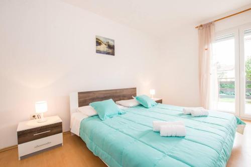 Family house with 2 apartments - Irma