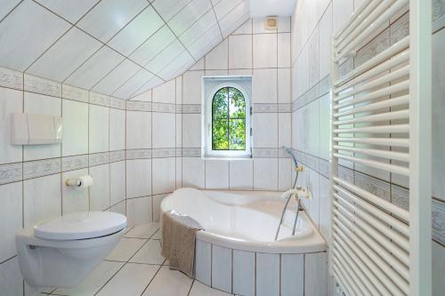Bilik mandi di Ferienhaus Appelgarten