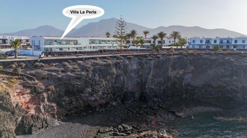 Villa La Perla - Oceanfront - View to Fuerteventura Lobos