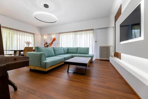 Luxury flat at archaeological museum