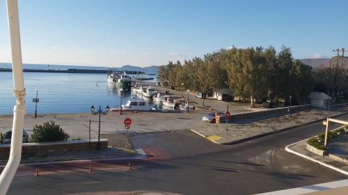 Gallery image of Home by the sea in Karistos