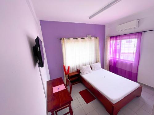 TV a/nebo společenská místnost v ubytování Stella Maris Hotel