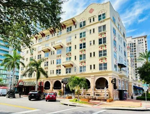 Ponce De Leon Hotel in St. Petersburg