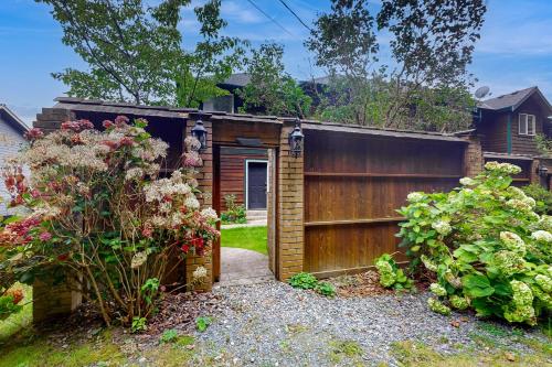 Jardín al aire libre en Sail Away on Whidbey