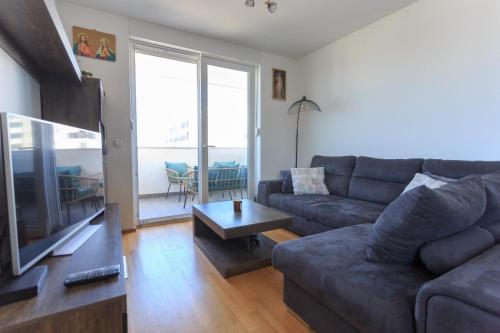 Apartments with parking space Zadar - 23525
