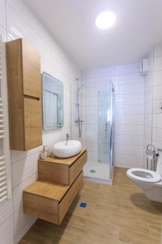 Apartments with parking space Zadar - 23525