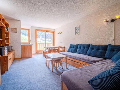 Valmorel: Appt 32m², skis aux pieds, balcon, casier à skis - FR-1-356-486