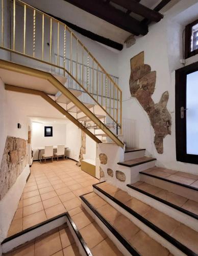 Μια τηλεόραση ή/και κέντρο ψυχαγωγίας στο KUBALA Apartament Casc Antic