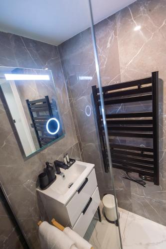 Nice Foch, Studio 4 personnes avec climatisation et wifi