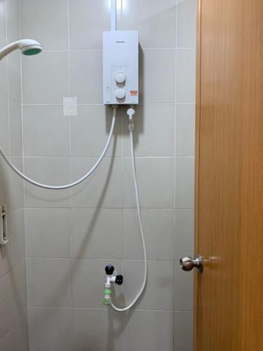 Ein Badezimmer in der Unterkunft 3BR House near Toll Yong peng