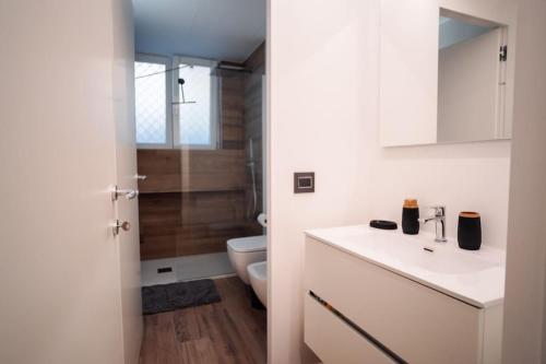 Carlo Apartment - 15 min from Duomo