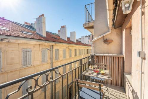 Halte Poétique au Panier 2 chambres Balcon & Clim