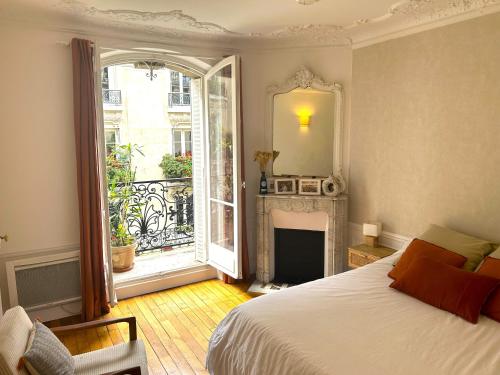 Montmartre // Lovely flat for you !