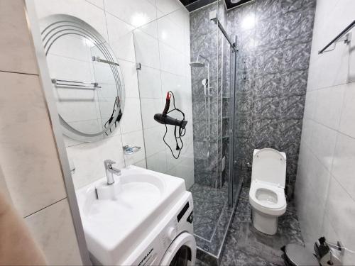 Bilik mandi di Silk Road mik