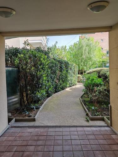 Zahrada ubytování Appartement 70m2 premium , 3 Pièces, Wi-Fi, parking, balcon