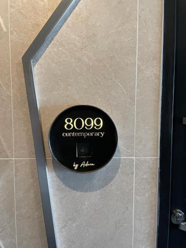 a sign on the door of a bathroom at Zlatibor Wayout, Spa & Wellness in Zlatibor