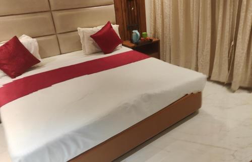 Katil atau katil-katil dalam bilik di Hotel Anand Palace