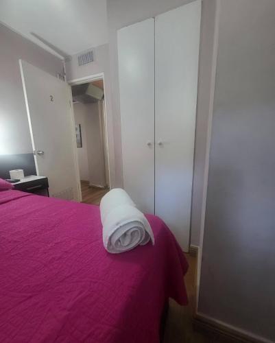 Postel nebo postele na pokoji v ubytování Habitaciones R-1