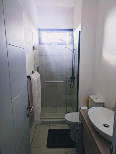 Ένα μπάνιο στο Casa Rosa