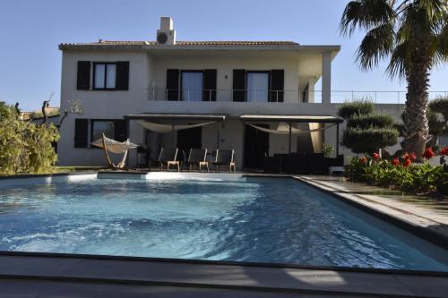 Bas de Villa tropicale SANARY