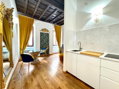 Via della Scala Suite