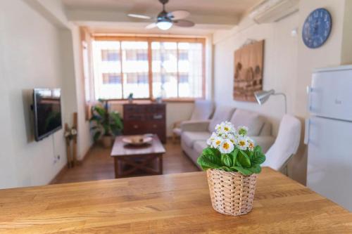 3 Bedrooms City Center and Beach