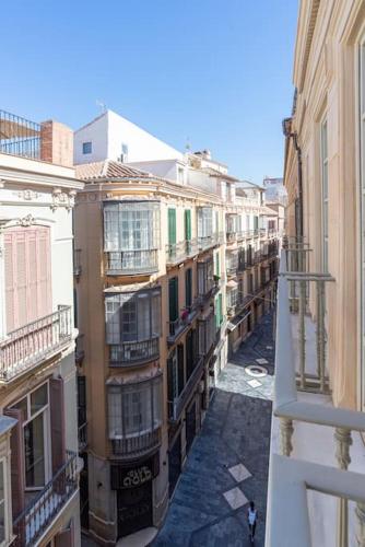 Velazquez & old town by ELE Apartments