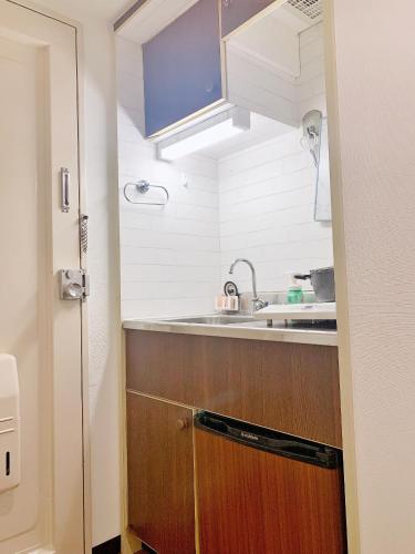 Shinjuku Center新宿中心! 3min walk from subway最近地铁站3分! Shinjuku Kabukicho新宿歌舞伎! 著名连锁大型公寓!314
