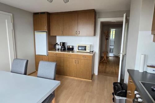 Η κουζίνα ή μικρή κουζίνα στο Lakeview Apartment Bregenz Bodensee