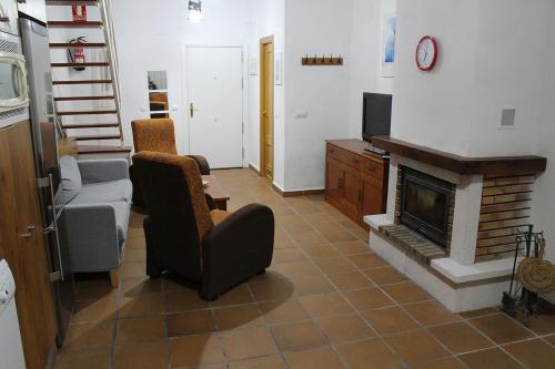 Μια τηλεόραση ή/και κέντρο ψυχαγωγίας στο Casa en el Pedroso Sierra Norte de Sevilla