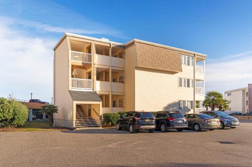 Beachside Condo - Sleeps 7! photo 40