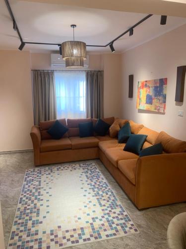 The Place 5 City Heaven apartment