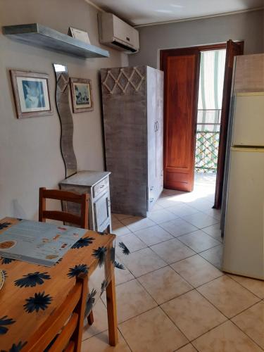 Η κουζίνα ή μικρή κουζίνα στο Casa Alessia