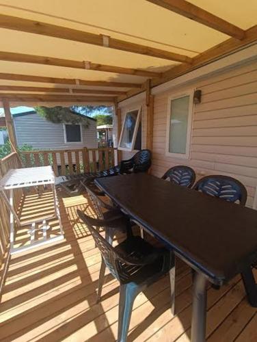 Mobil-Home 45 m2 camping le Mar Estang 4 étoiles