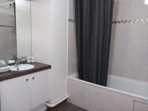 Photo de la galerie de l'établissement Apartament calm ,la 10 min de metrou, à Vitry-sur-Seine